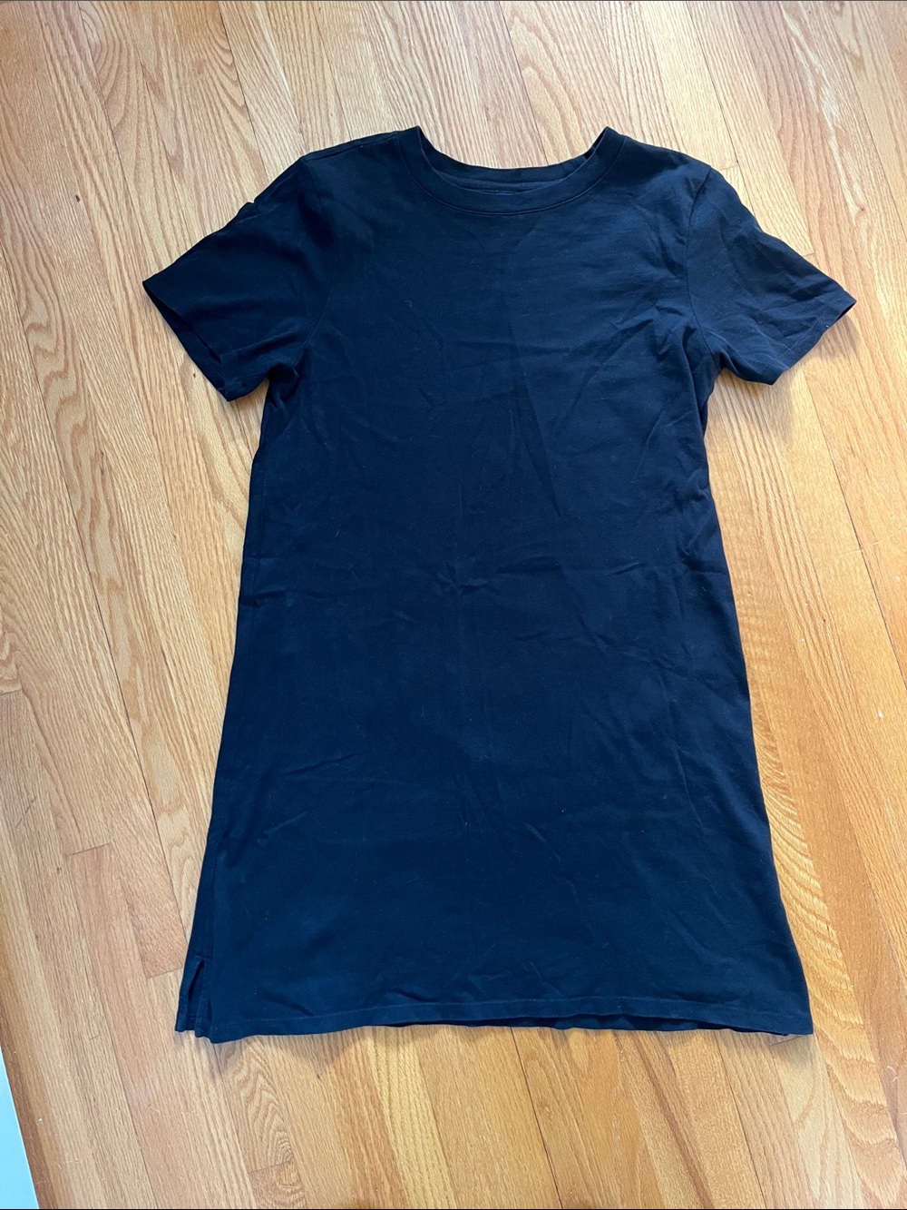 Old Navy Classic T shirt dress - size S